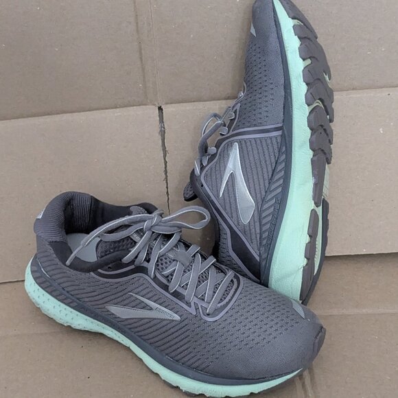 Brooks Shoes Women's Size 8 Gray Adrenaline 20 Running Gym Sneaker 1202961B084 - Picture 1 of 13